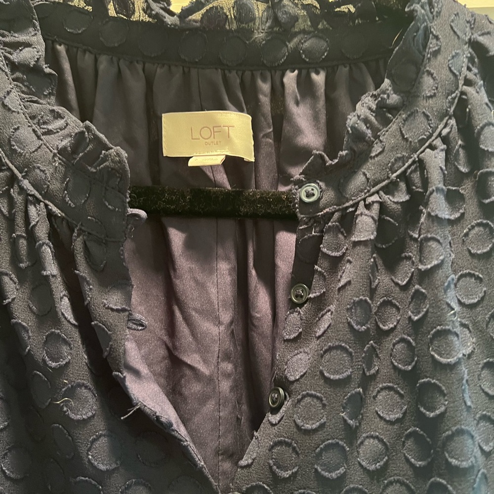 LOFT dress- lightly worn. Perfect for work, or a weekend event!
